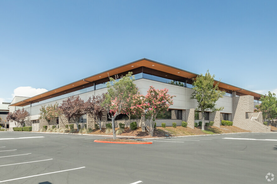 3600 Marconi Ave, Sacramento, CA for lease - Building Photo - Image 1 of 8