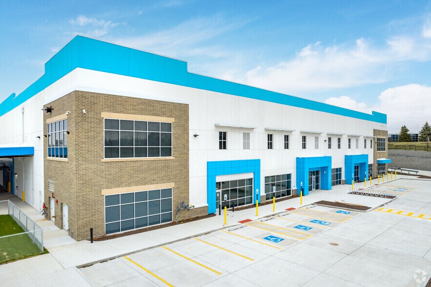 8376 N 72 St, Omaha, NE 68122