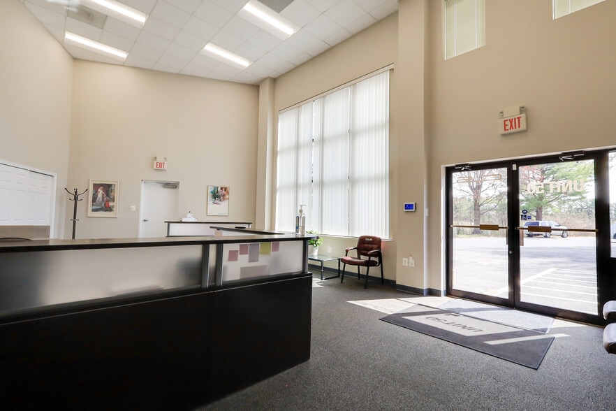 5713 Industry Ln, Frederick, MD for sale - Interior Photo - Image 3 of 16