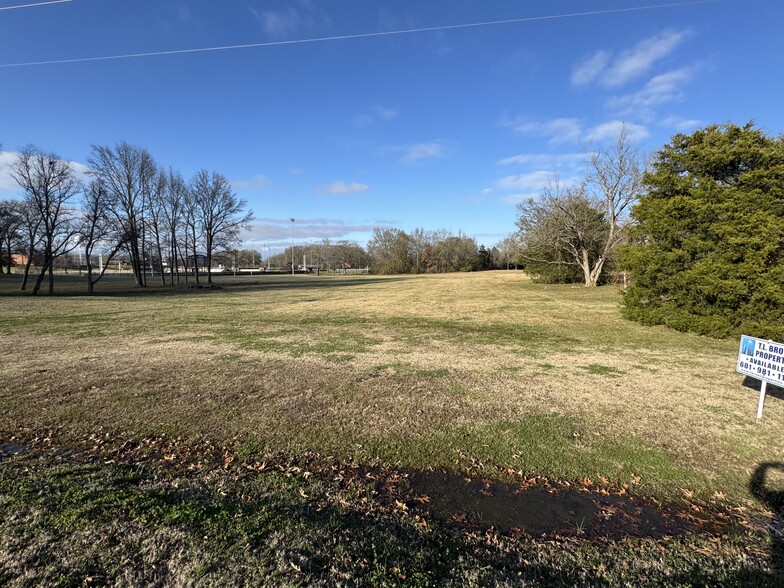 801 Main Street, Raymond, MS for sale - Building Photo - Image 3 of 5