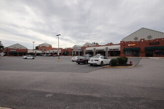 1496 Reisterstown Rd, Pikesville, MD for lease Interior Photo- Image 1 of 19