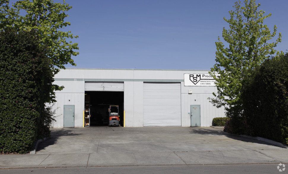 31943 Amaral St, Hayward, CA for lease - Building Photo - Image 2 of 4