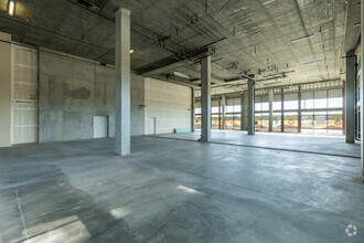 808 W San Carlos St, San Jose, CA for lease Interior Photo- Image 1 of 4