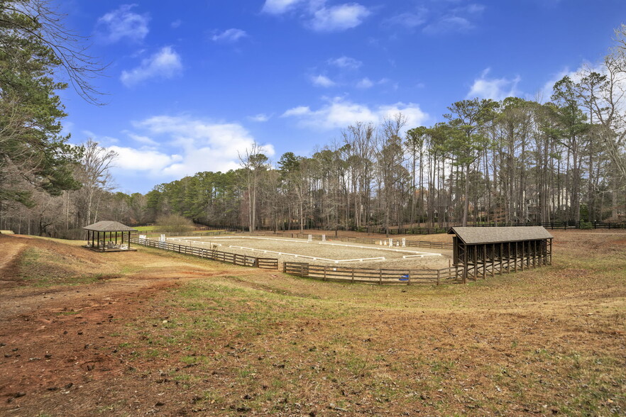 13835 Hopewell Rd, Alpharetta, GA for sale - Building Photo - Image 3 of 20