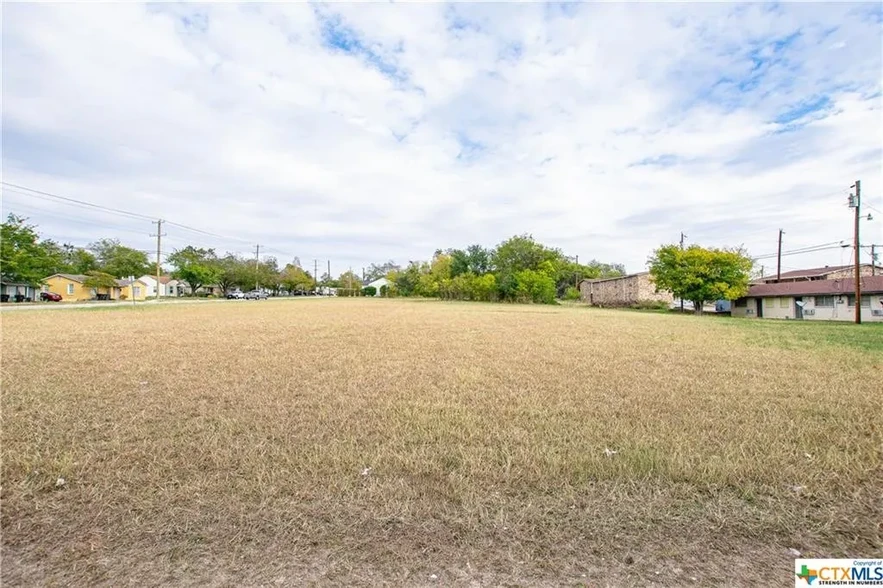 1913 S 5th St, Temple, TX for sale - Building Photo - Image 3 of 4