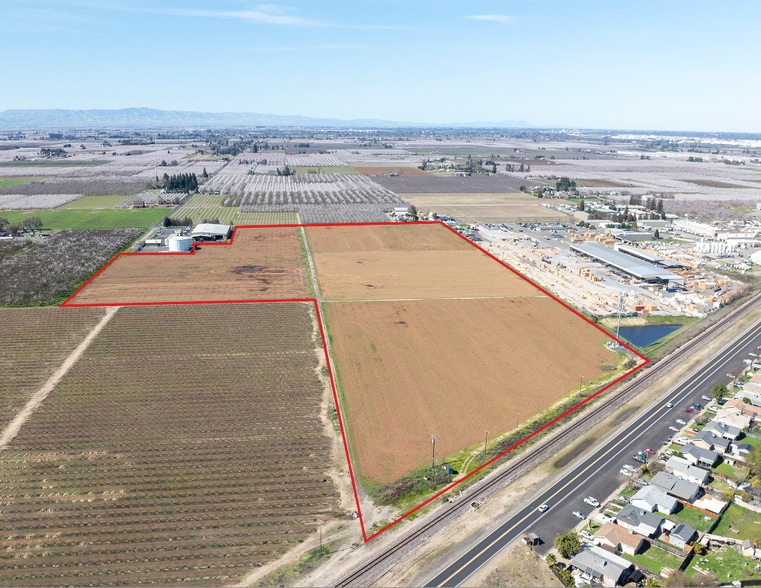 Tully Rd, Hughson, CA for sale - Building Photo - Image 2 of 7