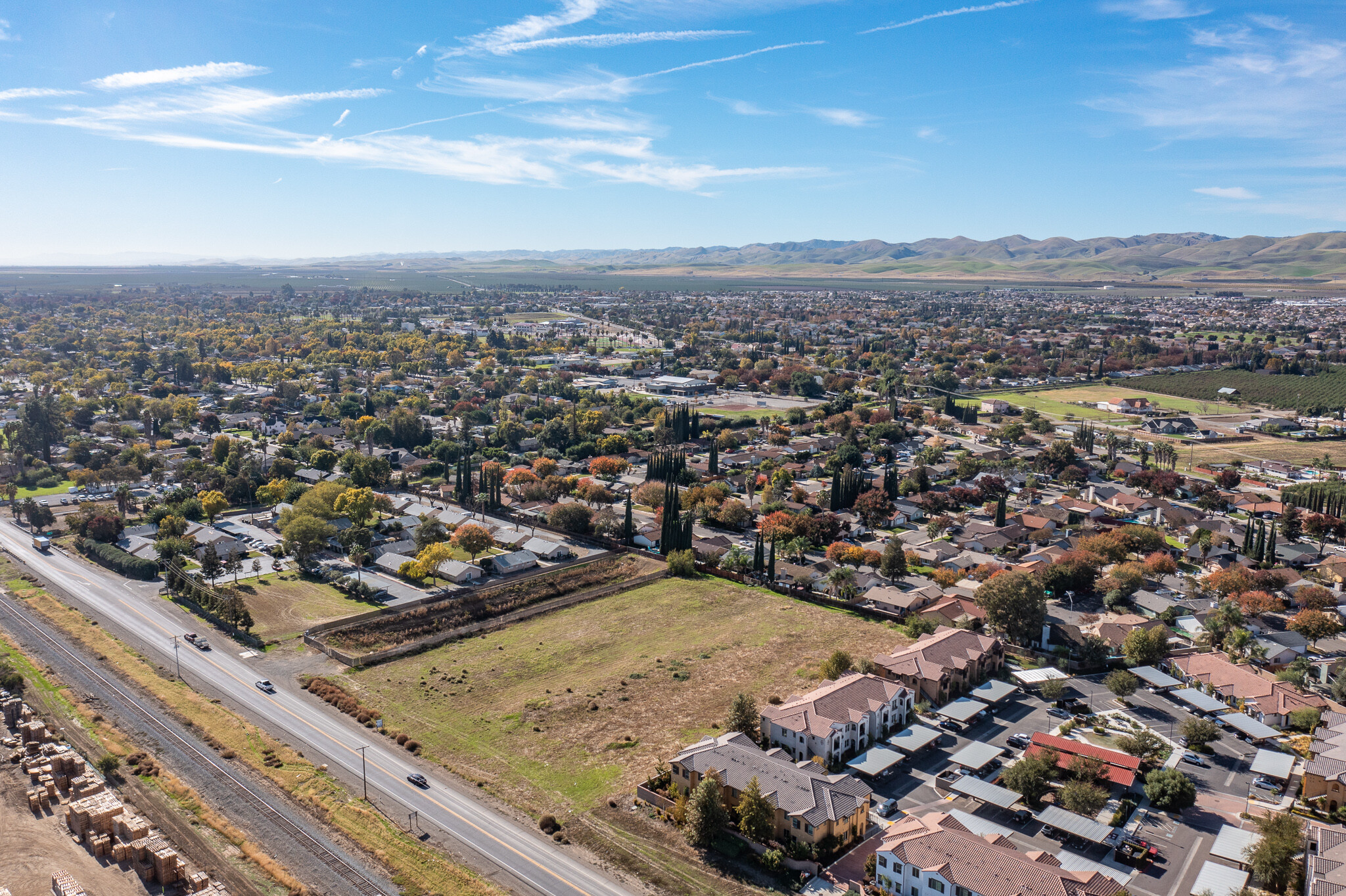 3 Highway 33, Patterson, CA for sale Primary Photo- Image 1 of 1