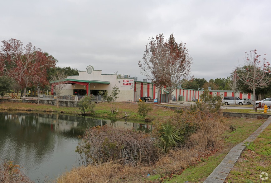 5405 W Irlo Bronson Memorial Hwy, Kissimmee, FL for lease - Primary Photo - Image 1 of 9
