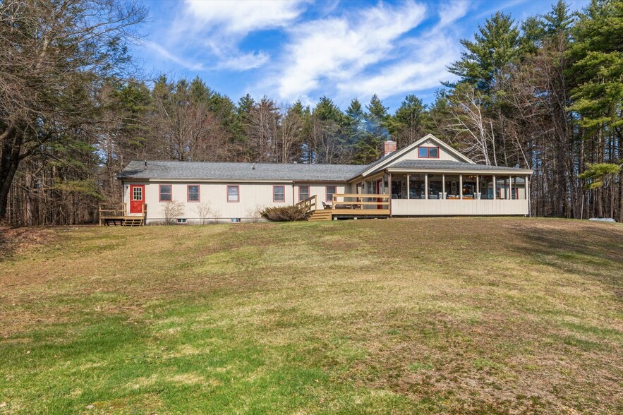 26 Timberdoodle Dr, Temple, NH for sale - Building Photo - Image 3 of 48