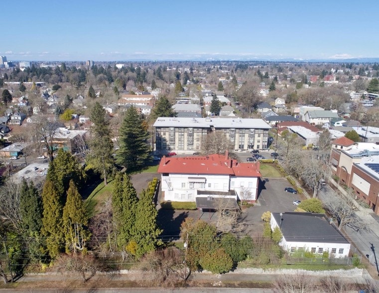 2610 SE Hawthorne Blvd, Portland, OR, 97214 Commercial Land For Sale