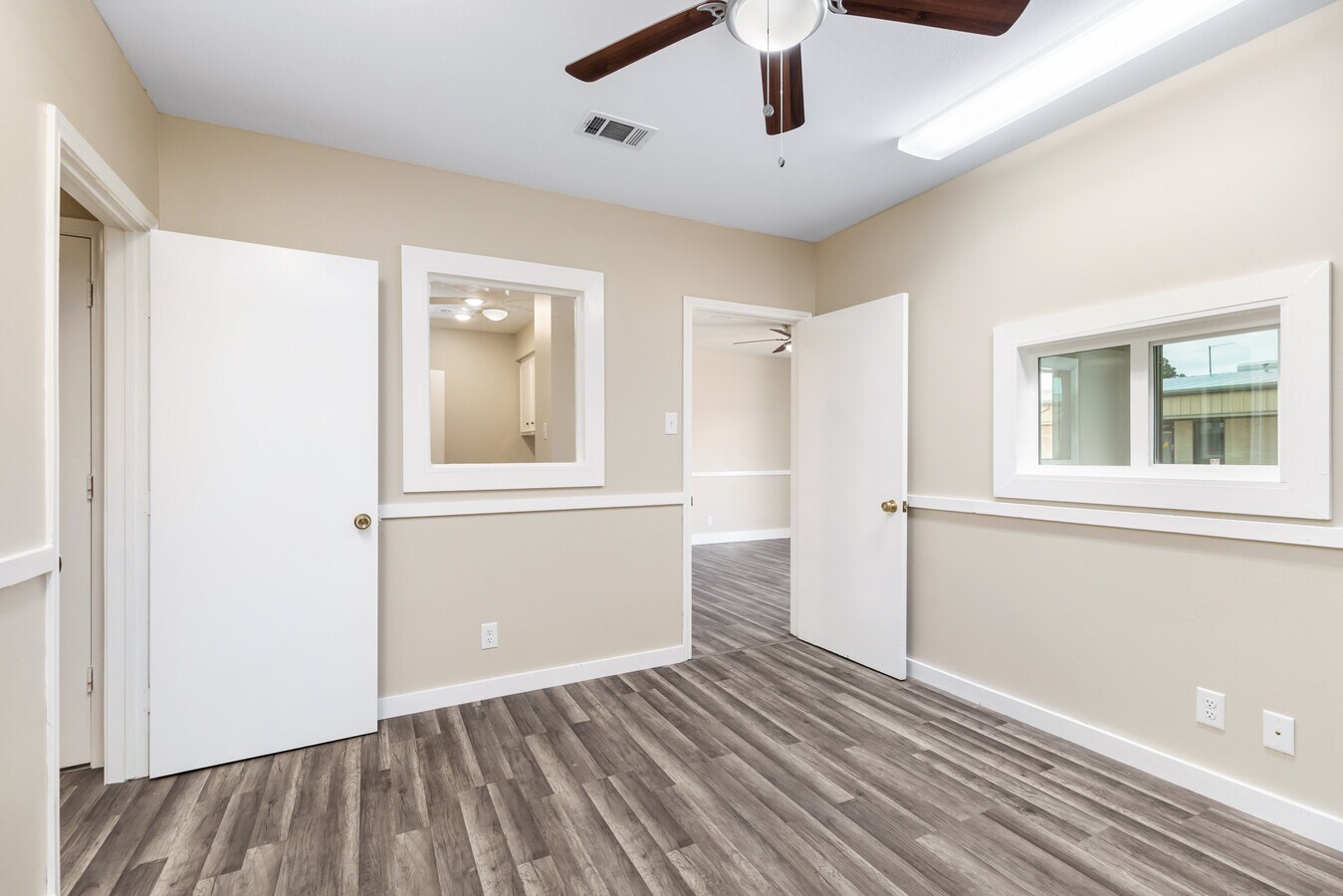 6819 Highway Blvd, Katy, TX 77494 Office Spaces Some with warehouse