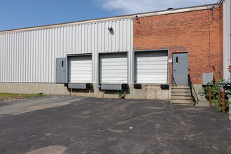 530 West St, Braintree, MA for lease Building Photo- Image 2 of 2