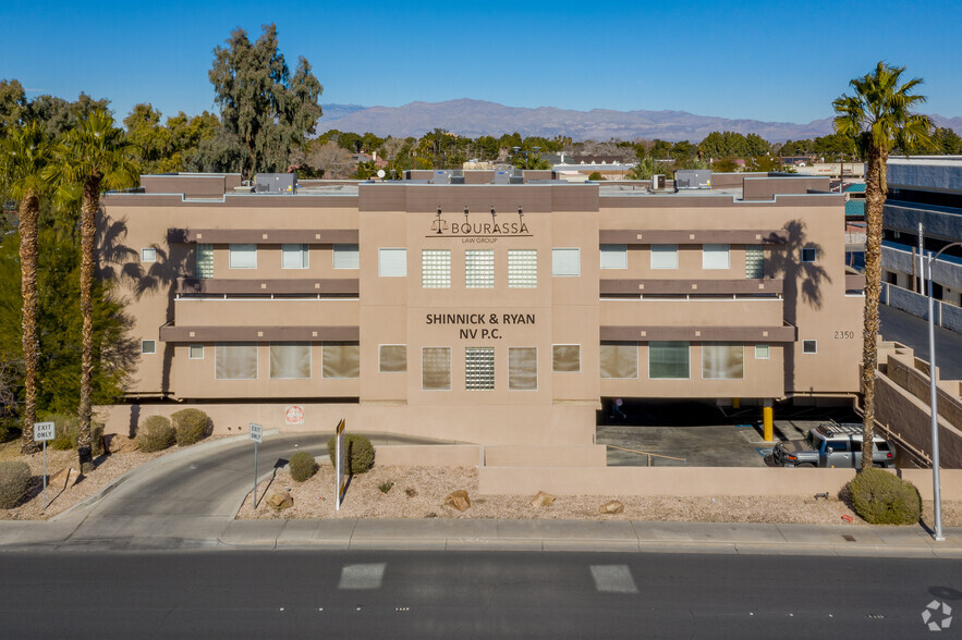 2350 W Charleston Blvd, Las Vegas, NV for sale - Building Photo - Image 1 of 1