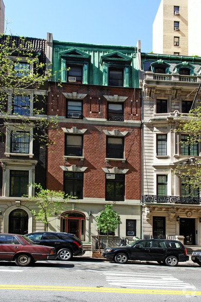 16 W 86th St, New York, NY for lease - Building Photo - Image 2 of 2