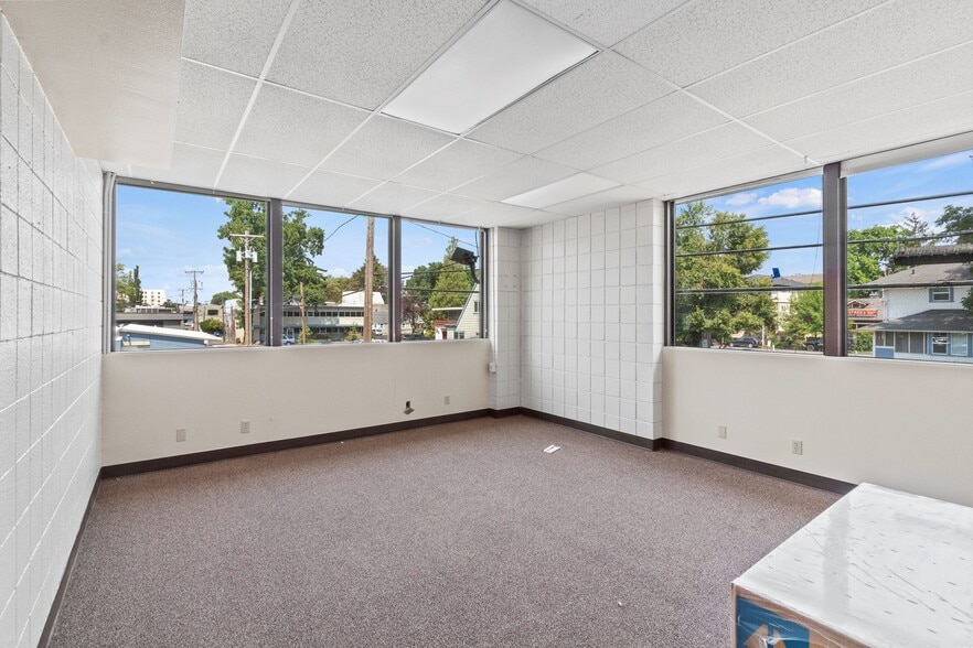 1245 Pearl St, Eugene, OR for lease - Building Photo - Image 3 of 6