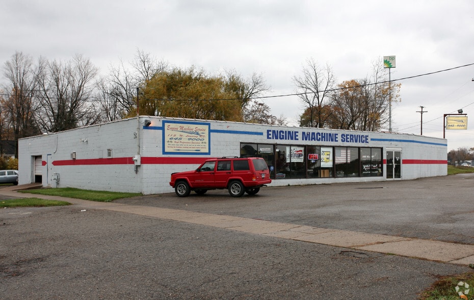 115 E Lansing Rd, Potterville, MI 48876