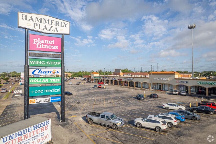 10110-10138 Hammerly Blvd, Houston, TX for lease - Building Photo - Image 2 of 10