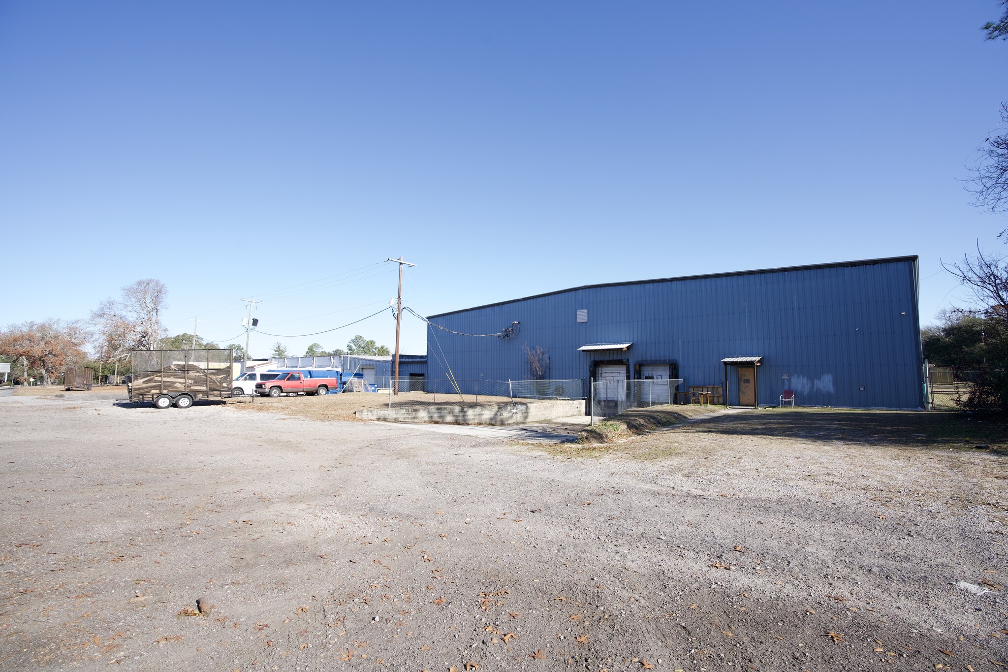 1651 Holland St, West Columbia, SC for lease Building Photo- Image 1 of 10