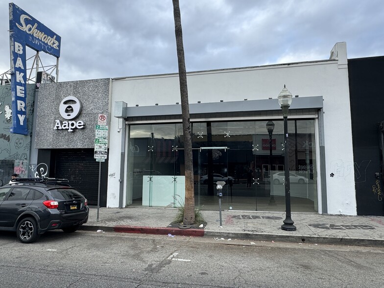 443-447 N Fairfax Ave, Los Angeles, CA for sale - Building Photo - Image 1 of 1