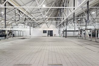 Portsmouth Rd, Surbiton for lease Interior Photo- Image 1 of 6