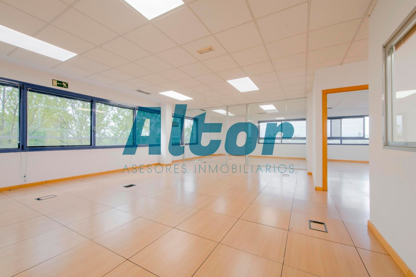 Las Rozas de Madrid, MAD 28290 - Unit Pta. 04 -  - Interior Photo - Image 1 of 33