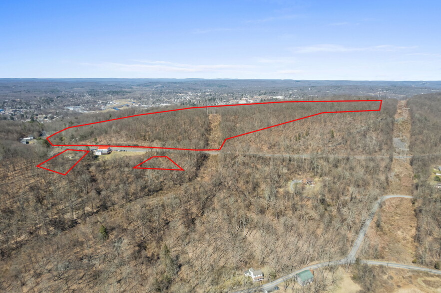 Foxtown Hill Rd, Stroudsburg, PA for sale - Aerial - Image 3 of 7