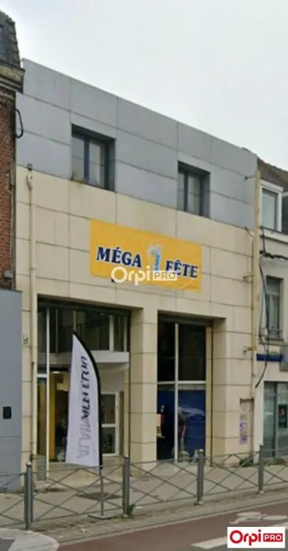 Retail in Lambersart for lease Building Photo- Image 1 of 2