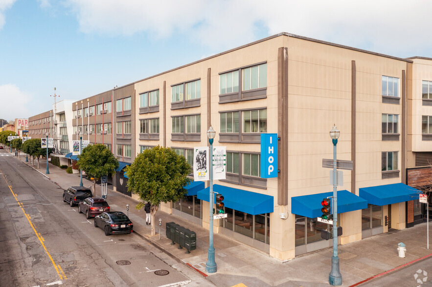 250 Beach St, San Francisco, CA for lease - Building Photo - Image 3 of 7