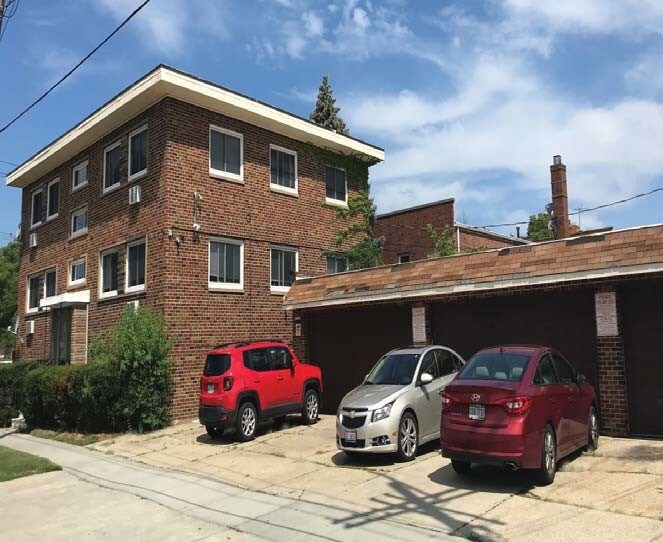 17808 Lakeshore Blvd, Cleveland, OH 44119