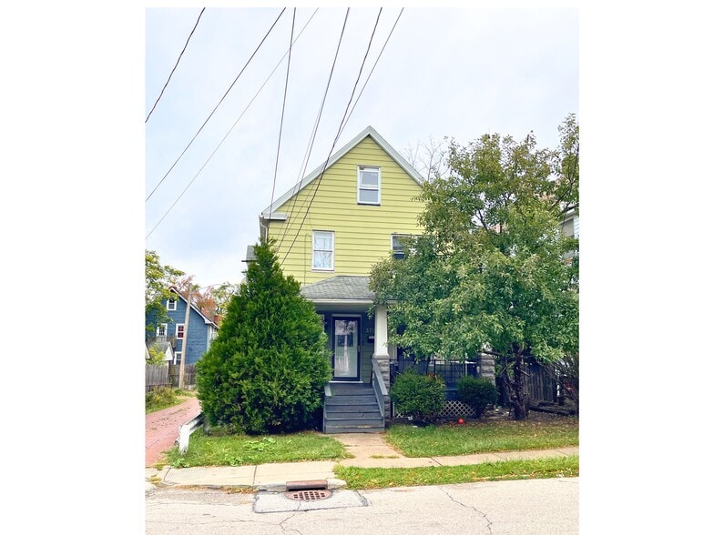 3704 Dawning Ave, Cleveland, OH for sale - Primary Photo - Image 1 of 1