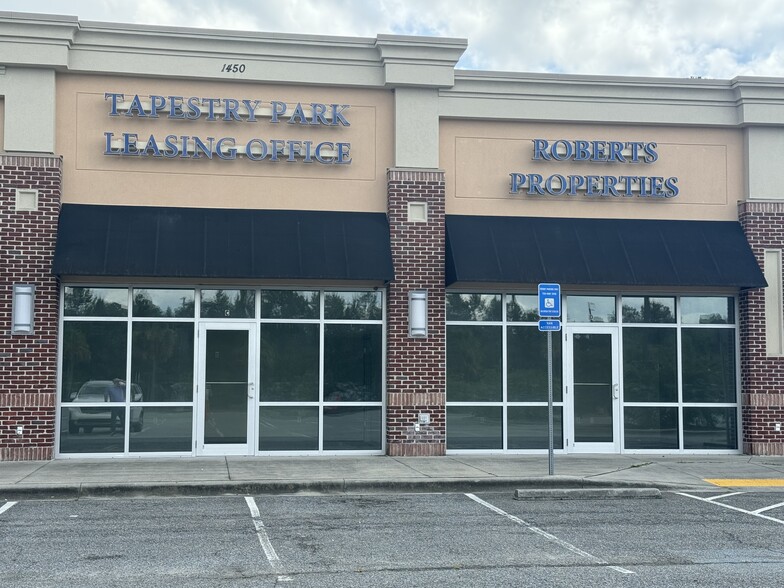 1450 Dean Forest Rd, Garden City, GA for lease - Building Photo - Image 1 of 6