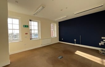 Dean Clarke Gardens, Exeter for lease Interior Photo- Image 2 of 2