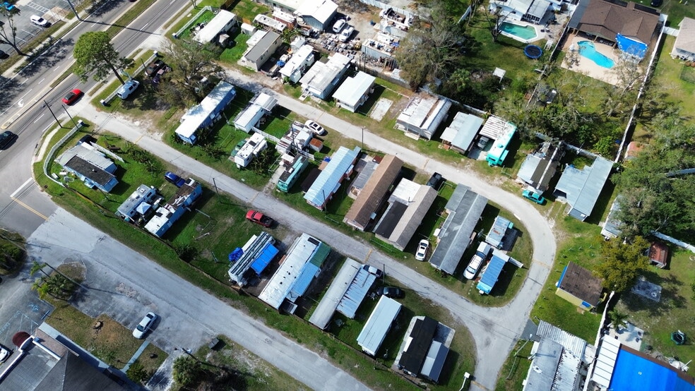 2903 W Waters Ave, Tampa, FL for sale - Building Photo - Image 2 of 3