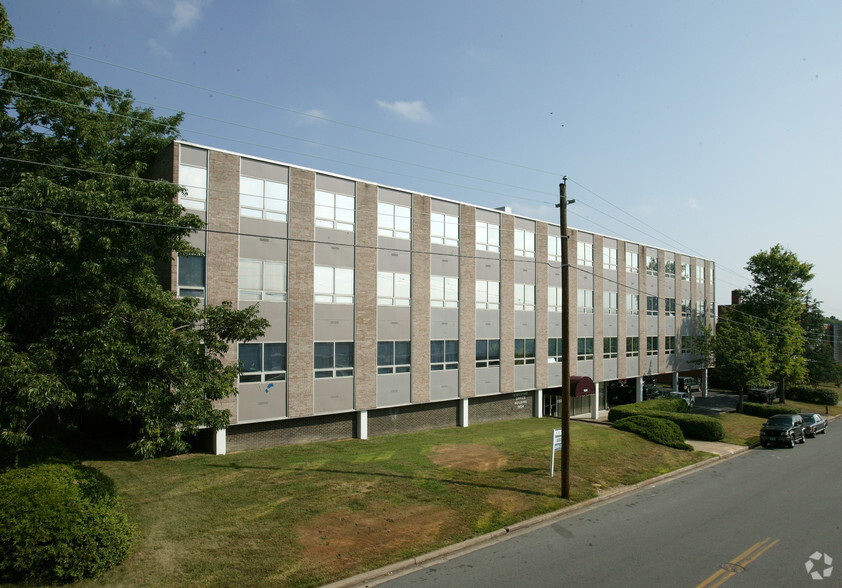 1904 Byrd Ave, Richmond, VA for lease - Building Photo - Image 2 of 4