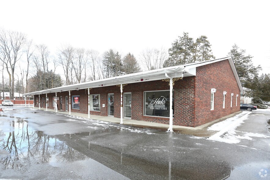 2064 New Hackensack Rd, Poughkeepsie, NY for sale - Primary Photo - Image 1 of 1