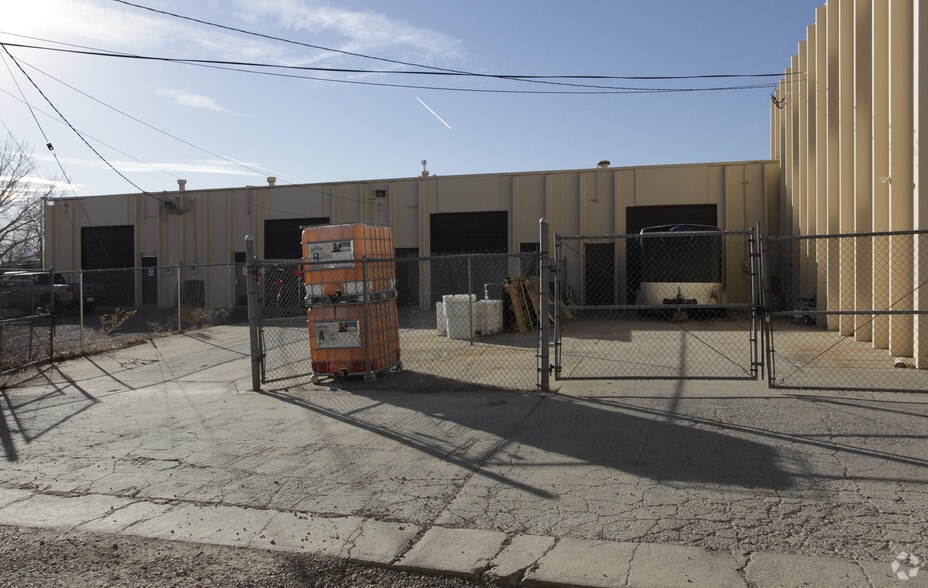 12360 W 49th Pl, Wheat Ridge, CO for lease - Building Photo - Image 3 of 7