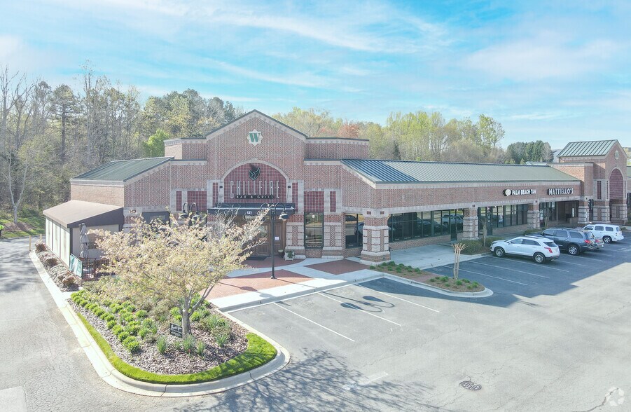121-179 Cross Center Rd, Denver, NC for sale - Primary Photo - Image 1 of 1