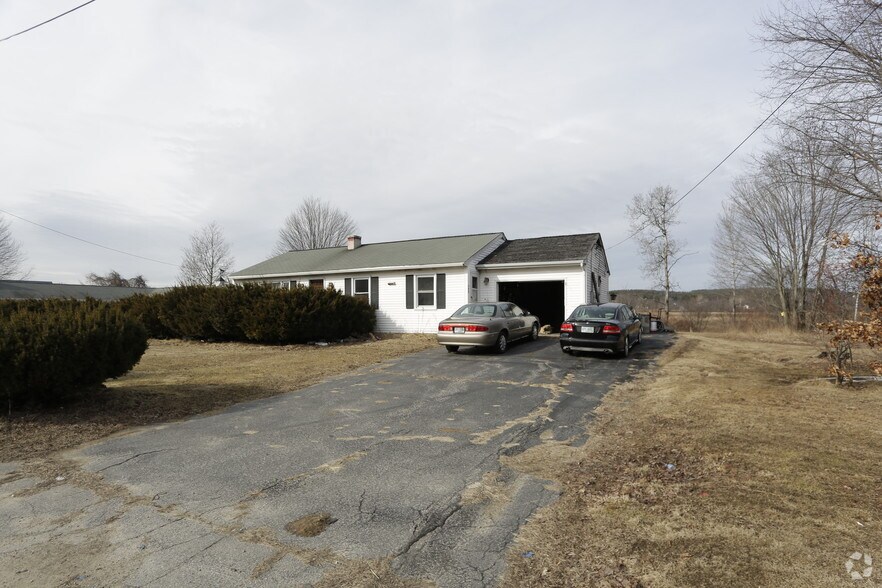 371 Elm St, Milford, NH for sale - Primary Photo - Image 1 of 1