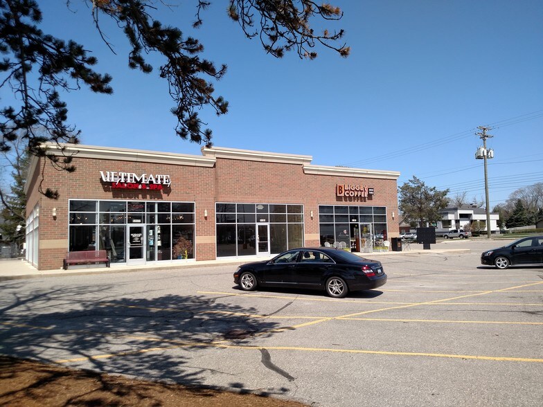 5117751185 Van Dyke Ave, Utica, MI 48316