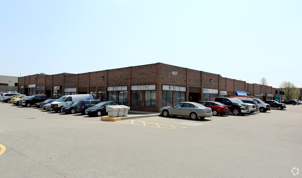 487 Westney Rd S, Ajax, ON for lease - Primary Photo - Image 1 of 10