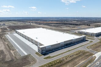 7701 100th St S, Cottage Grove, MN - Aerial  map view