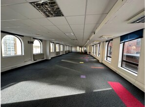 29 Thames St, Kingston Upon Thames for lease Interior Photo- Image 2 of 2