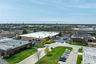 1-5 Messner Dr, Wheeling, IL - AERIAL  map view