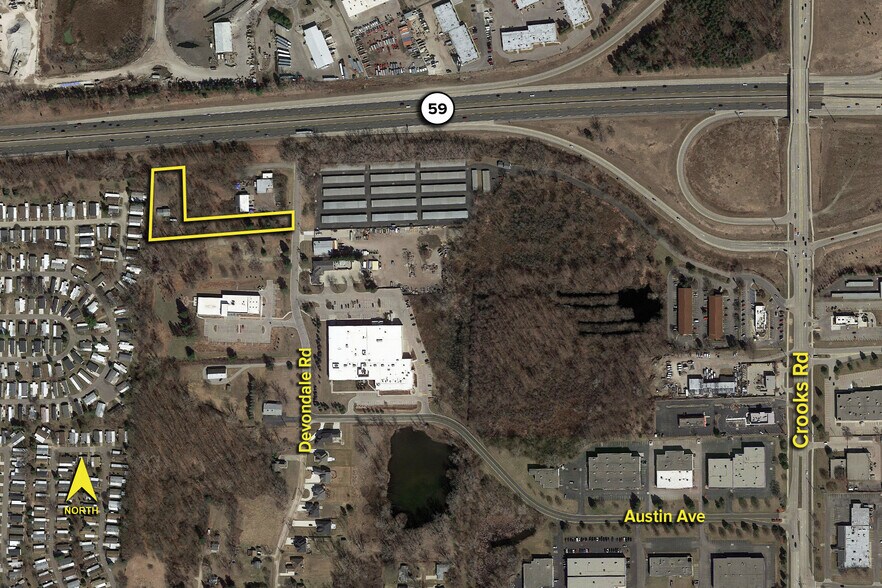 2360 Devondale Rd, Rochester Hills, MI 48309