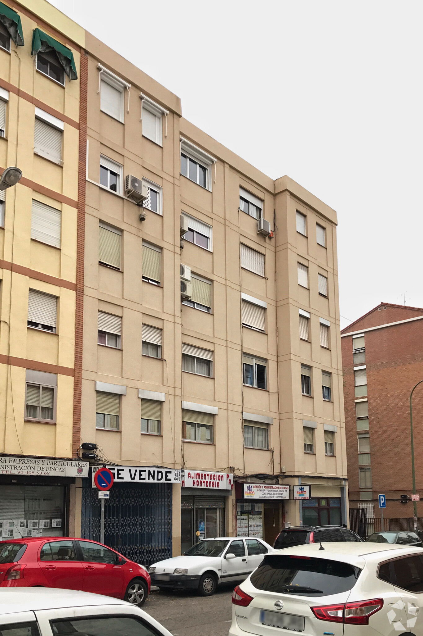 Calle De María Teresa Sáenz De Heredia, 36, Madrid, Madrid for sale Building Photo- Image 1 of 3