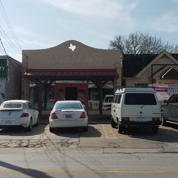 2519 Rice Blvd, Houston, TX 77005