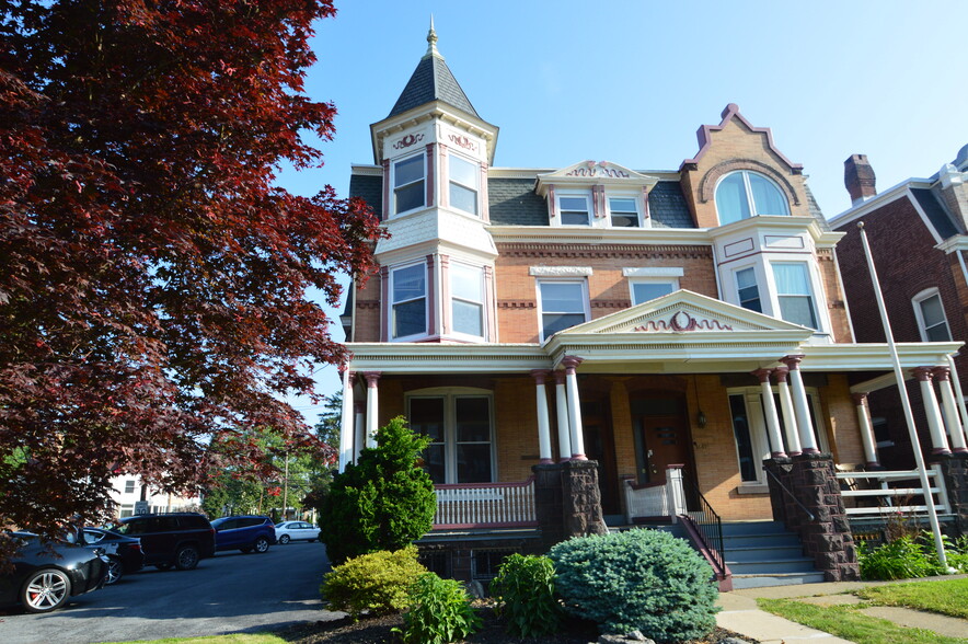 1449-1451 W Hamilton St, Allentown, PA for sale - Building Photo - Image 1 of 1