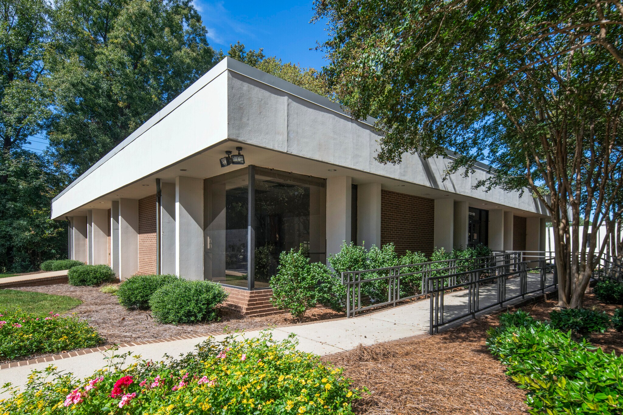3709 National Dr, Raleigh, NC for lease Building Photo- Image 1 of 8