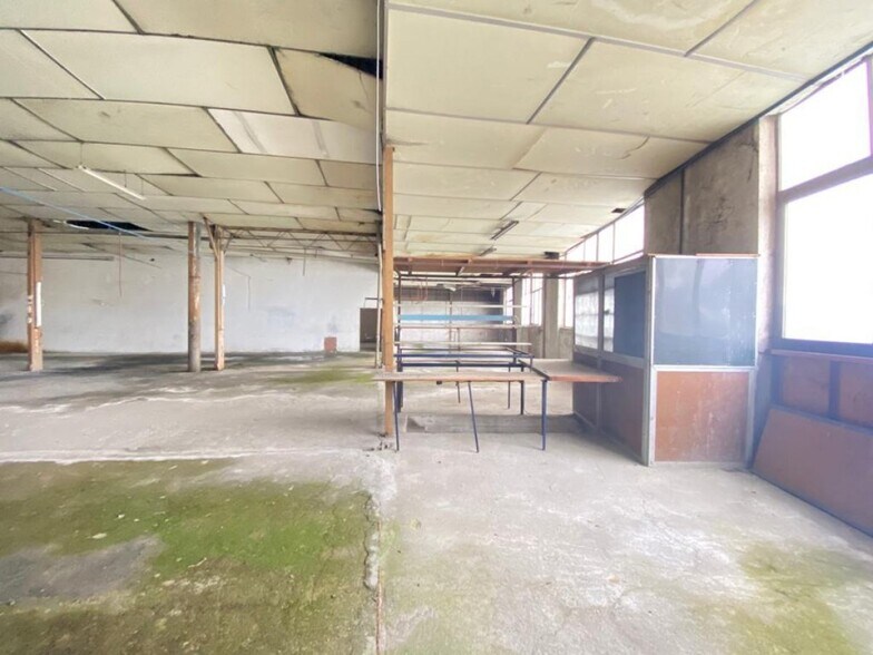 Industrial in Ponferrada, León for sale - Building Photo - Image 2 of 16