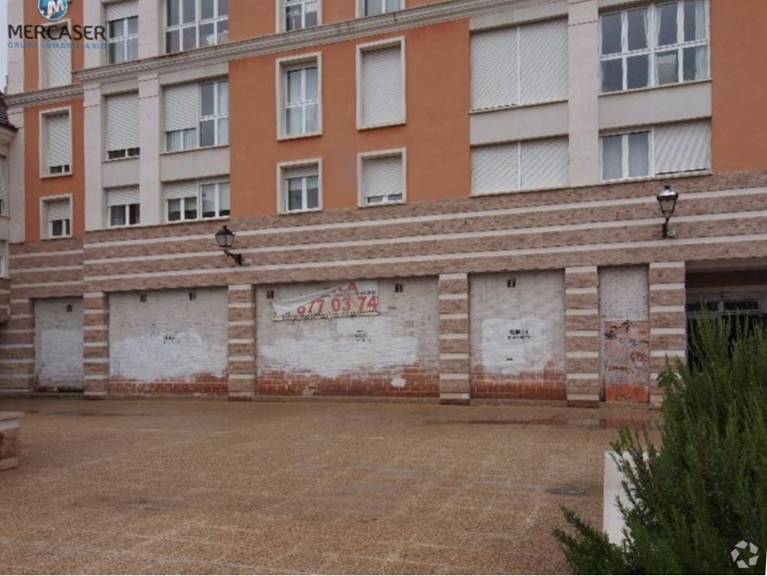 Retail in Alcalá De Henares, MAD for lease Interior Photo- Image 1 of 9